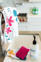 Load image into Gallery viewer, Wildflower Hand Towel

