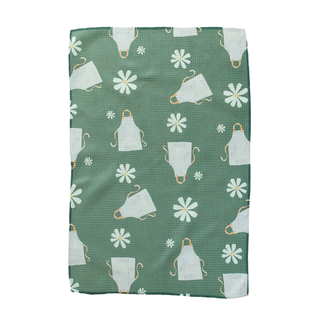 Daisy Aprons Hand Towel