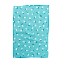 Load image into Gallery viewer, White Flowers On Blue Hand Towel
