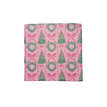 Load image into Gallery viewer, Wreath Christmas Washcloth
