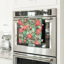 Load image into Gallery viewer, Christmas Foliage Hand Towel
