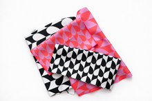 Load image into Gallery viewer, Hot Pink Hearts Washcloth
