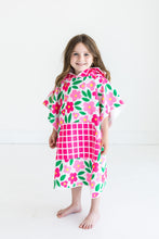 Load image into Gallery viewer, Floral + Squares Kids Poncho

