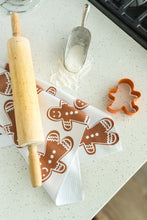 Load image into Gallery viewer, Gingerbread Men Hand Towel
